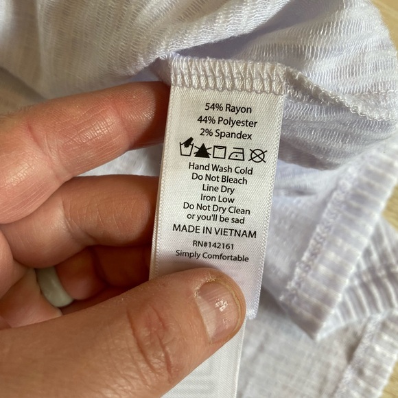 NEW Lularoe Ashley raglan sleeve tee - Picture 2 of 4